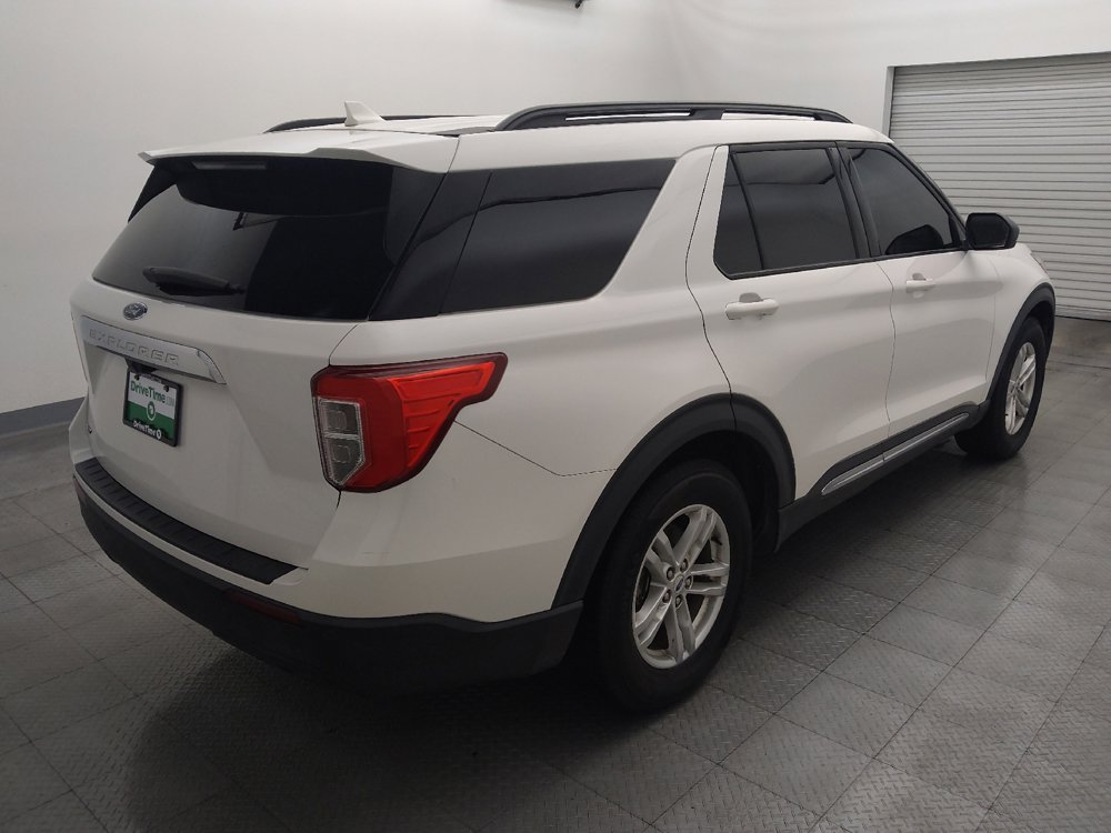 Used 2022 Ford Explorer XLT RWD image 9