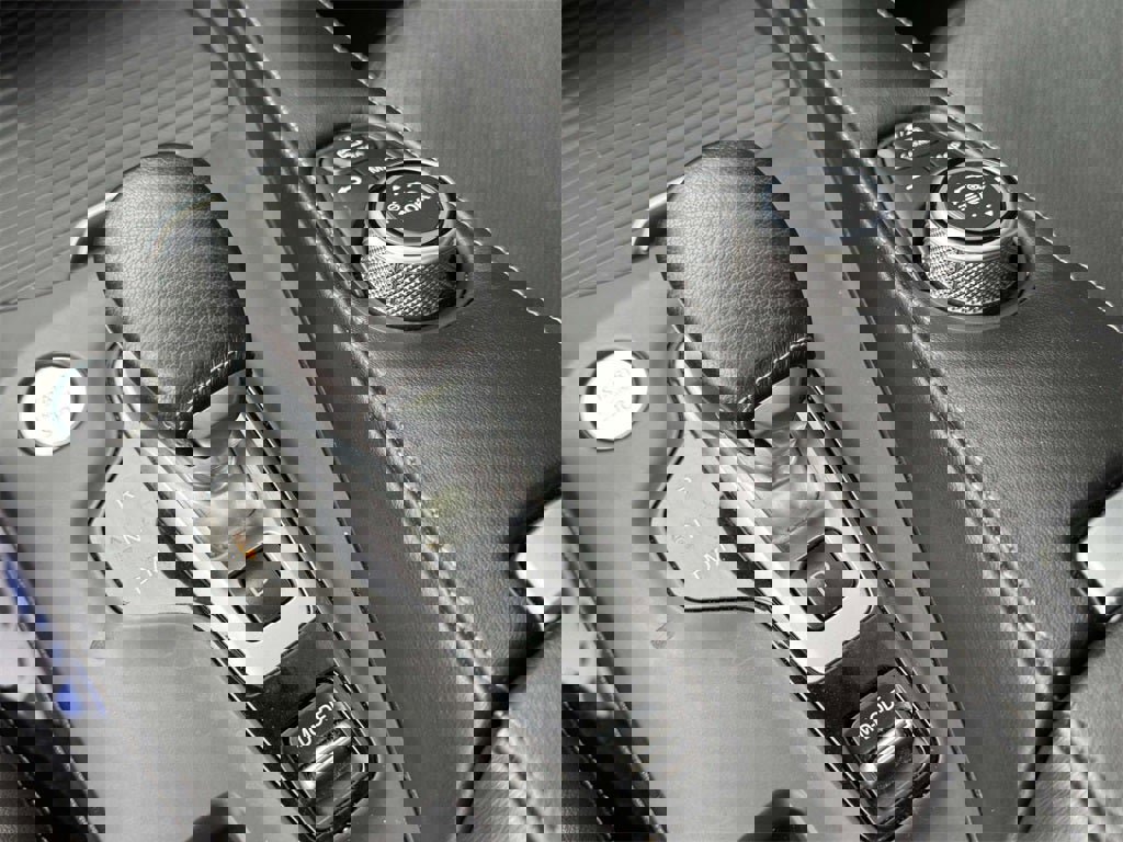 Used 2023 INFINITI QX55 Essential image 30