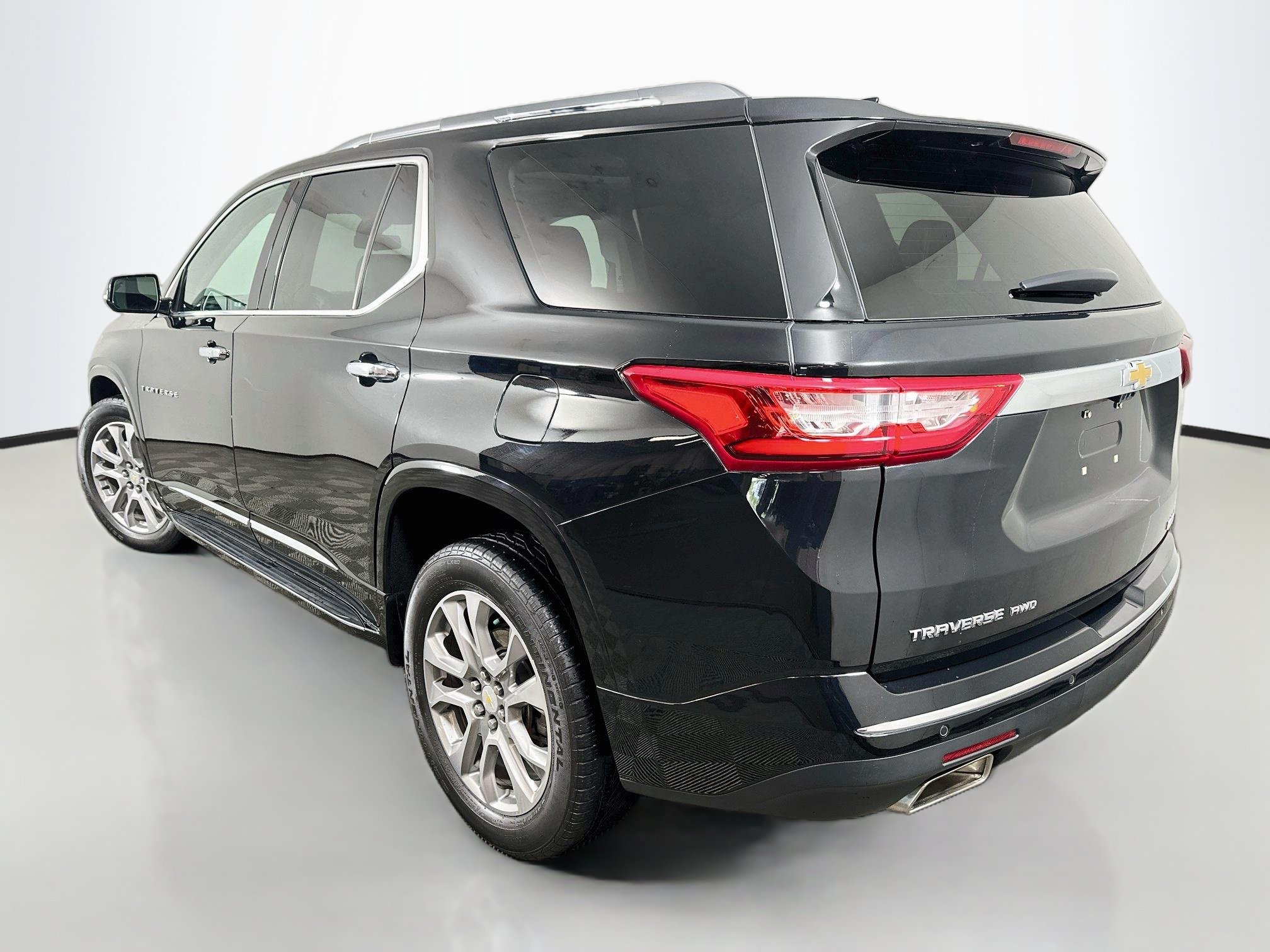 Used 2019 Chevrolet Traverse Premier AWD/4WD image 5