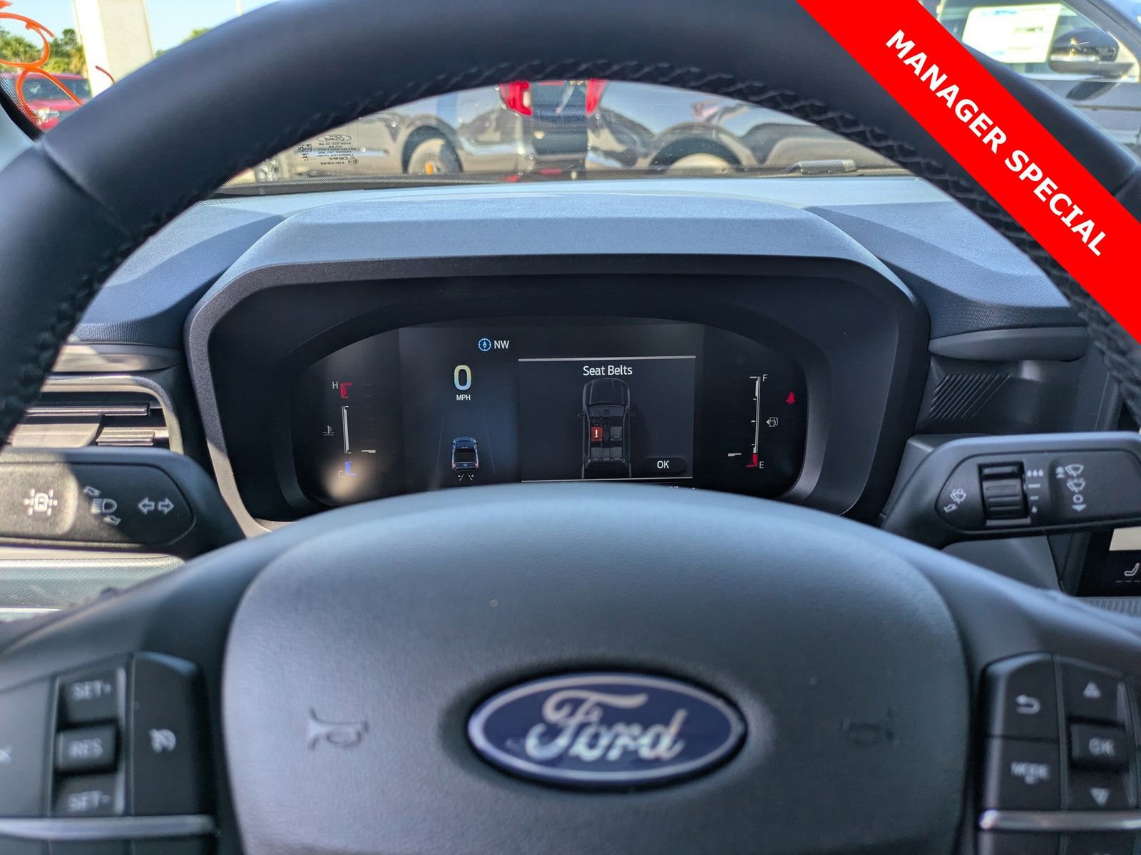 New 2025 Ford Maverick XLT w/ XLT Luxury Package image 30