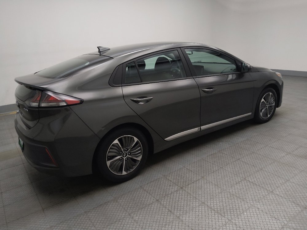 Used 2022 Hyundai Ioniq SE FWD image 10