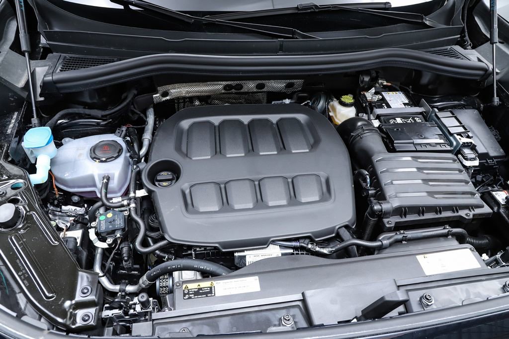 New 2026 Volkswagen Tiguan SE image 28