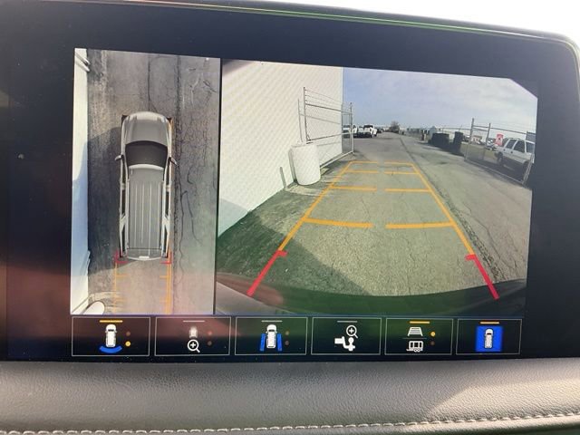 Used 2023 Chevrolet Tahoe Z71 w/ Luxury Package image 6