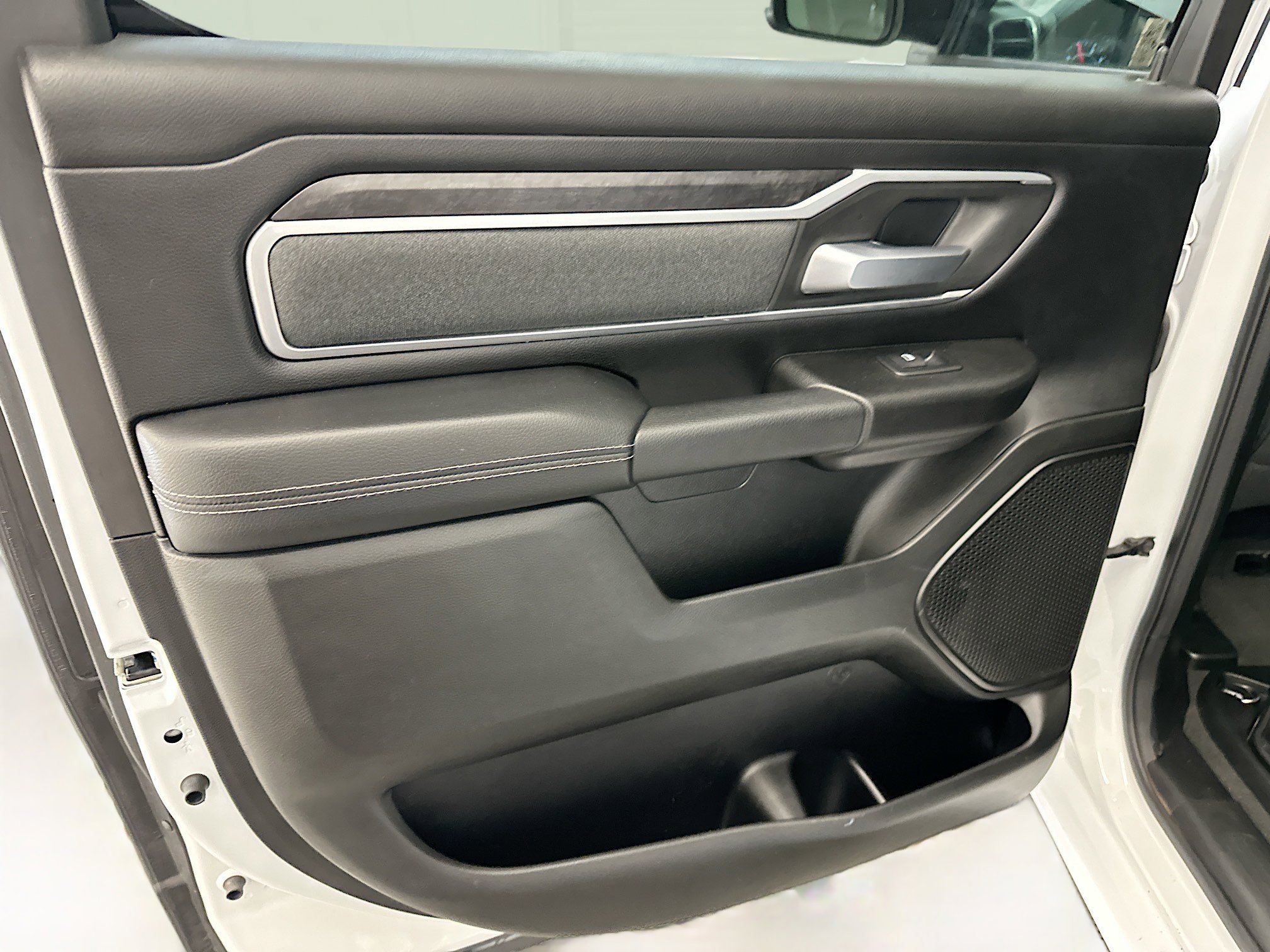 Used 2023 RAM 1500 Big Horn image 26