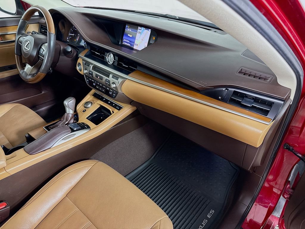 Used 2016 Lexus ES 350 image 31