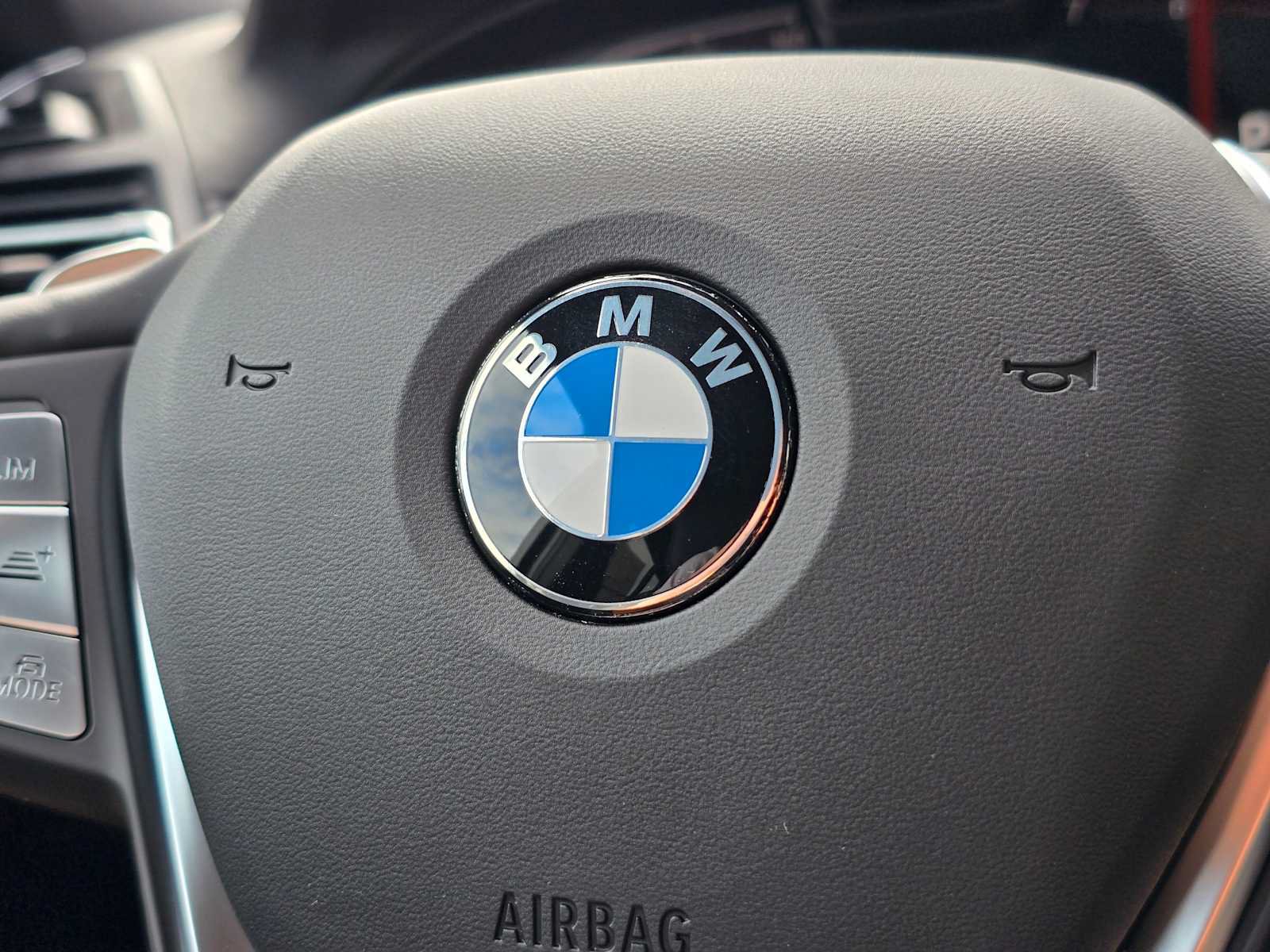 Used 2025 BMW X4 xDrive30i w/ Premium Package AWD/4WD image 31