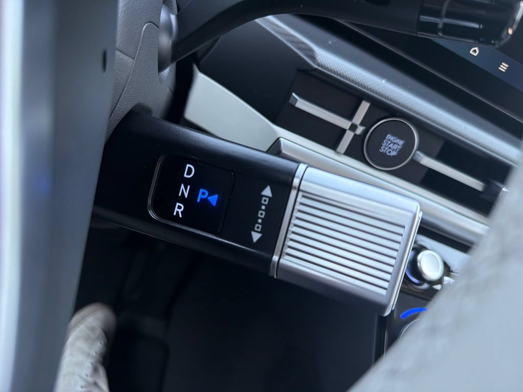 New 2027 Hyundai Santa Fe SEL FWD image 32