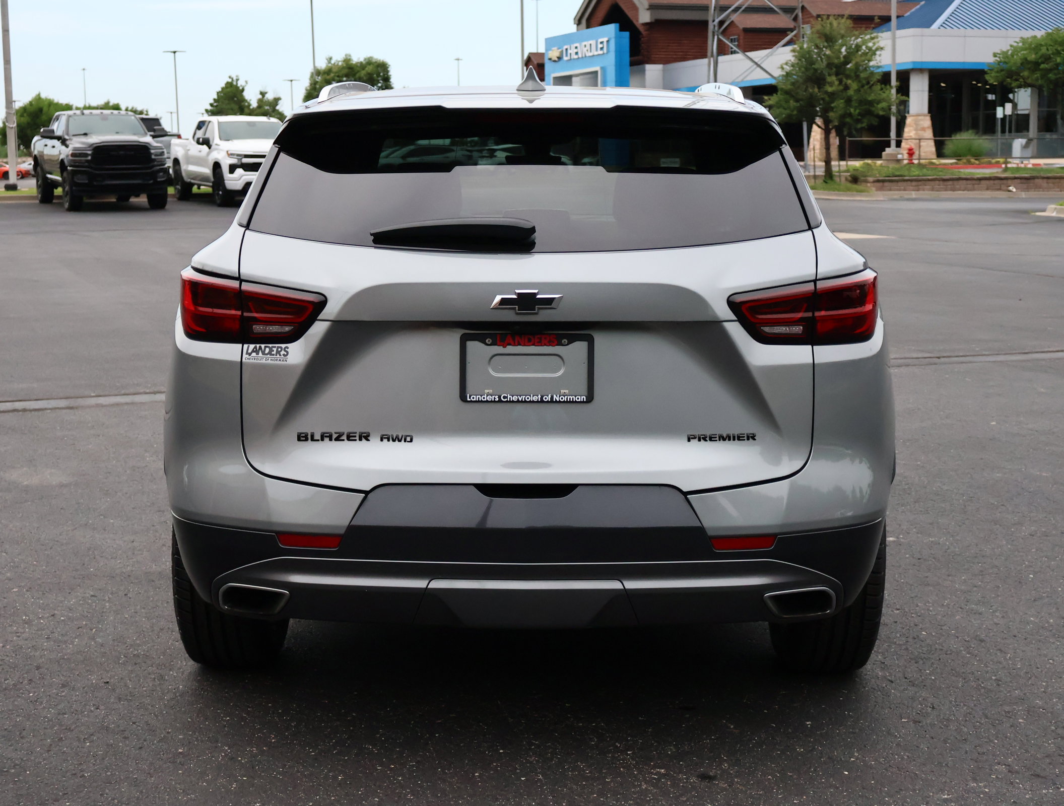 Used 2023 Chevrolet Blazer Premier w/ Driver Confidence II Package AWD/4WD image 33