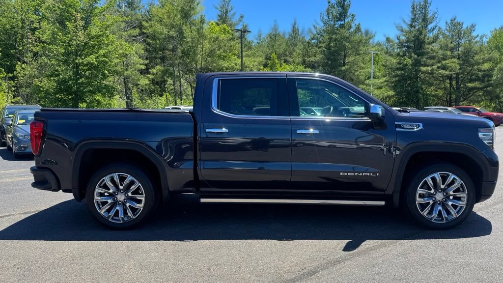 Used 2023 GMC Sierra 1500 Denali w/ Denali Reserve Package AWD/4WD image 8