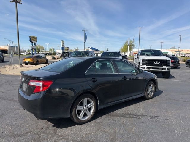 Used 2014 Toyota Camry SE FWD image 7