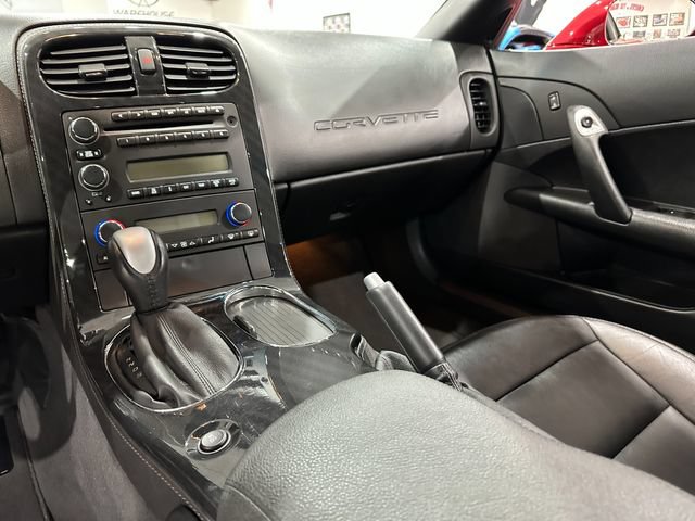 Used 2012 Chevrolet Corvette Convertible RWD image 16