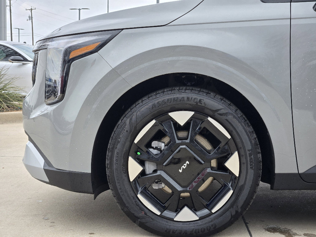 New 2026 Kia Carnival EX image 5