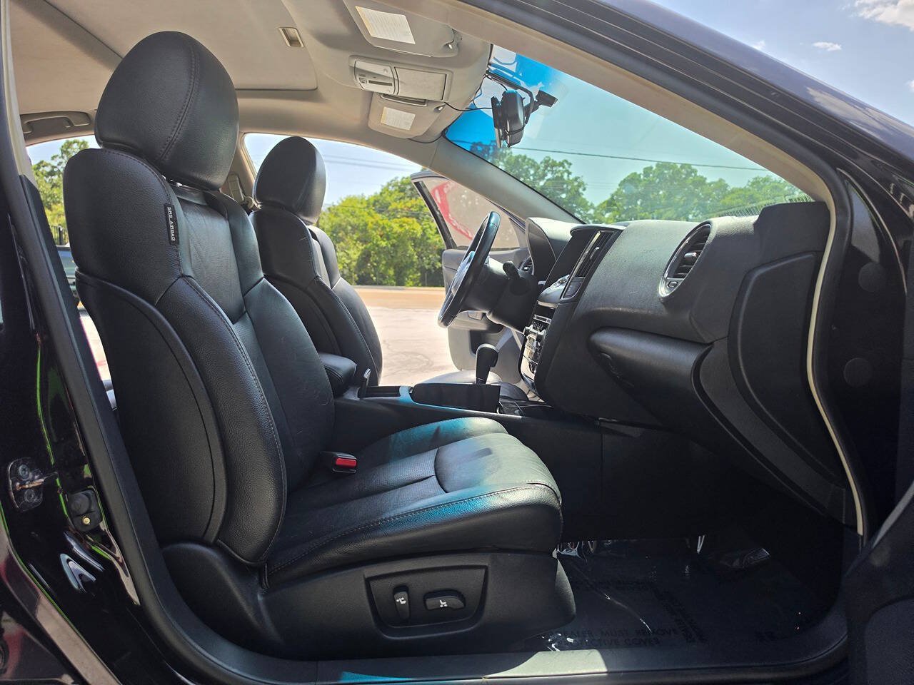 Used 2010 Nissan Maxima 3.5 SV FWD image 31