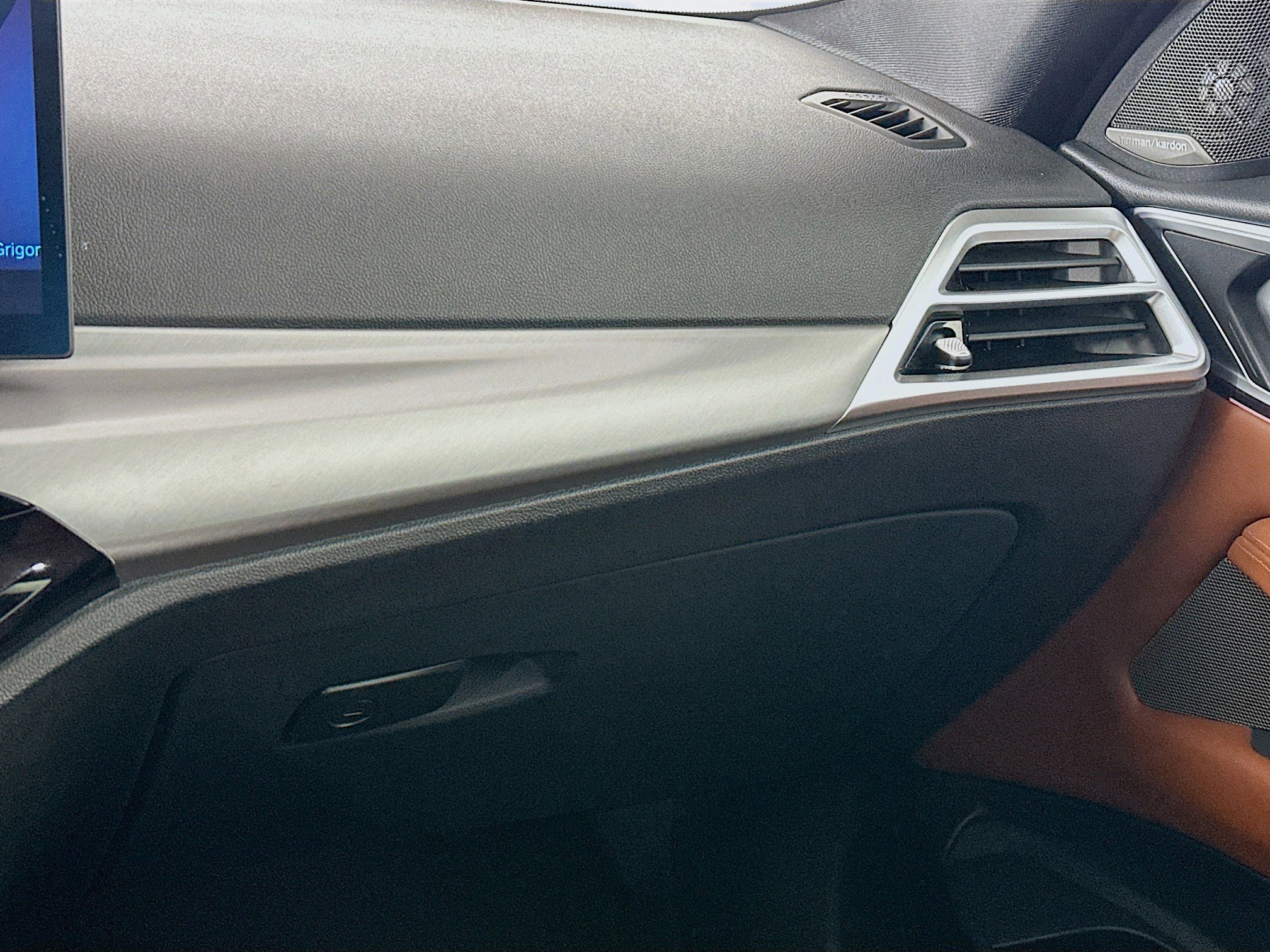 Used 2025 BMW M4 Competition w/ Executive Package image 16