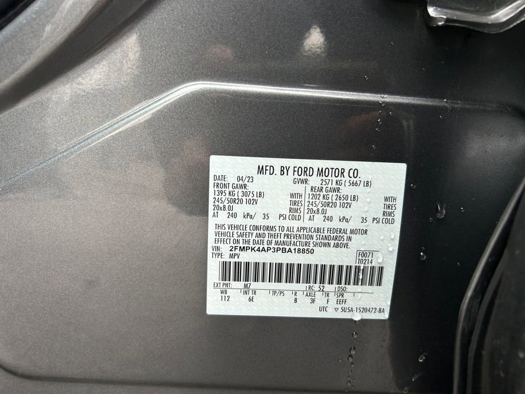 Used 2023 Ford Edge ST w/ Equipment Group 401A AWD/4WD image 34