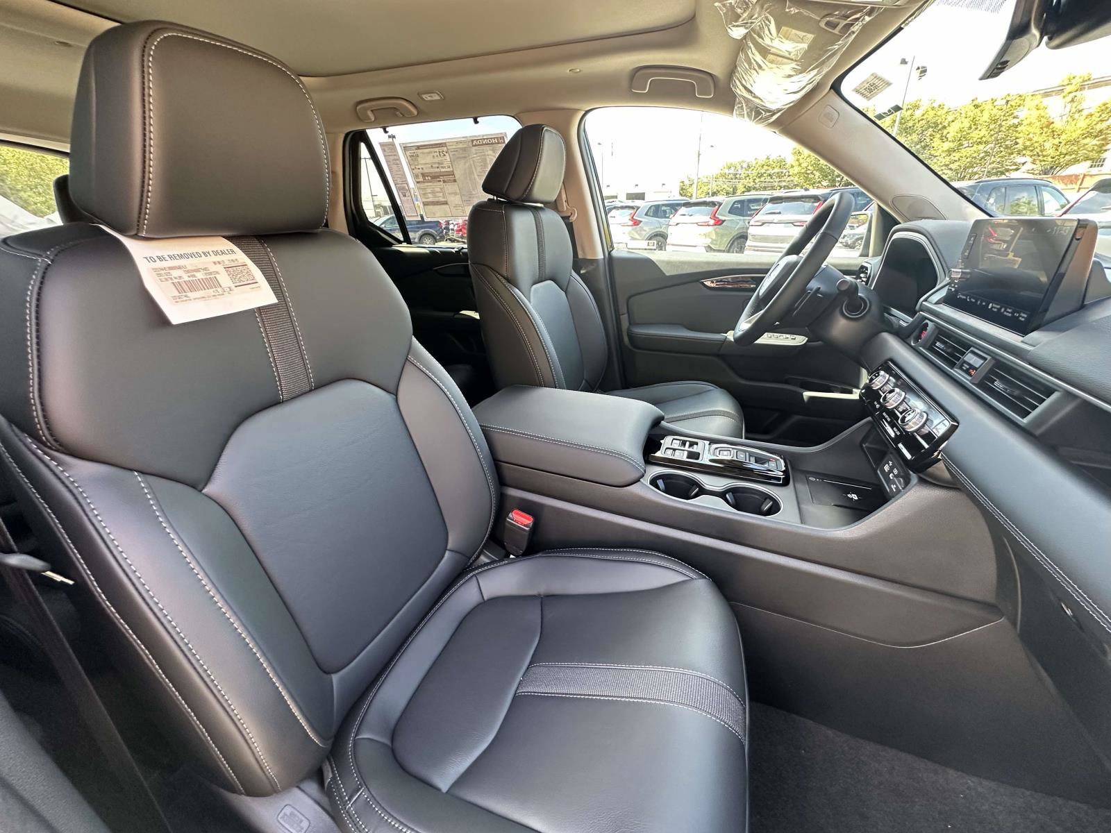 New 2025 Honda Pilot Touring image 16