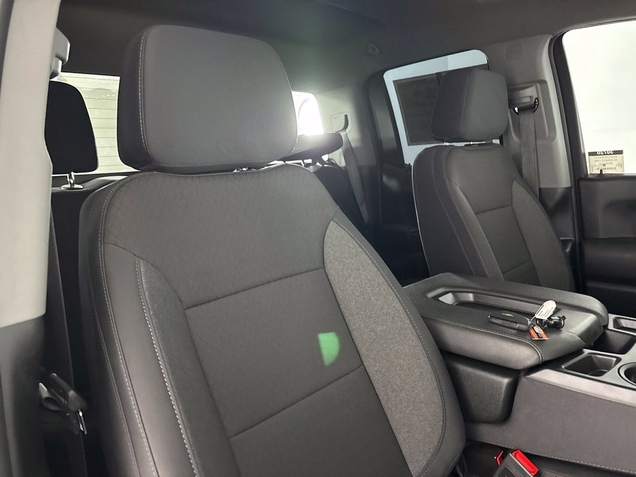 Used 2024 Chevrolet Silverado 1500 Custom AWD/4WD image 30