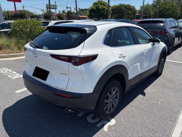 Used 2020 MAZDA CX-30 FWD image 8
