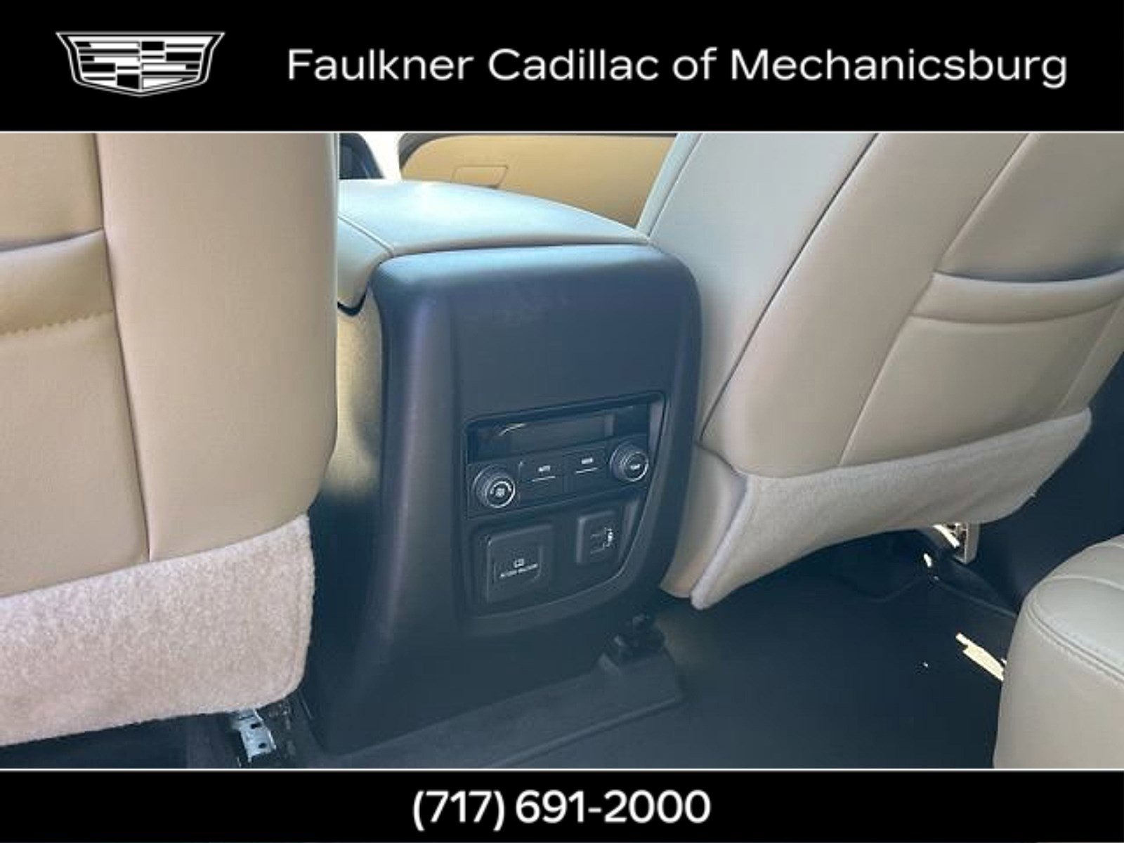 Used 2020 Buick Enclave Essence w/ Sound and Sites Package image 19