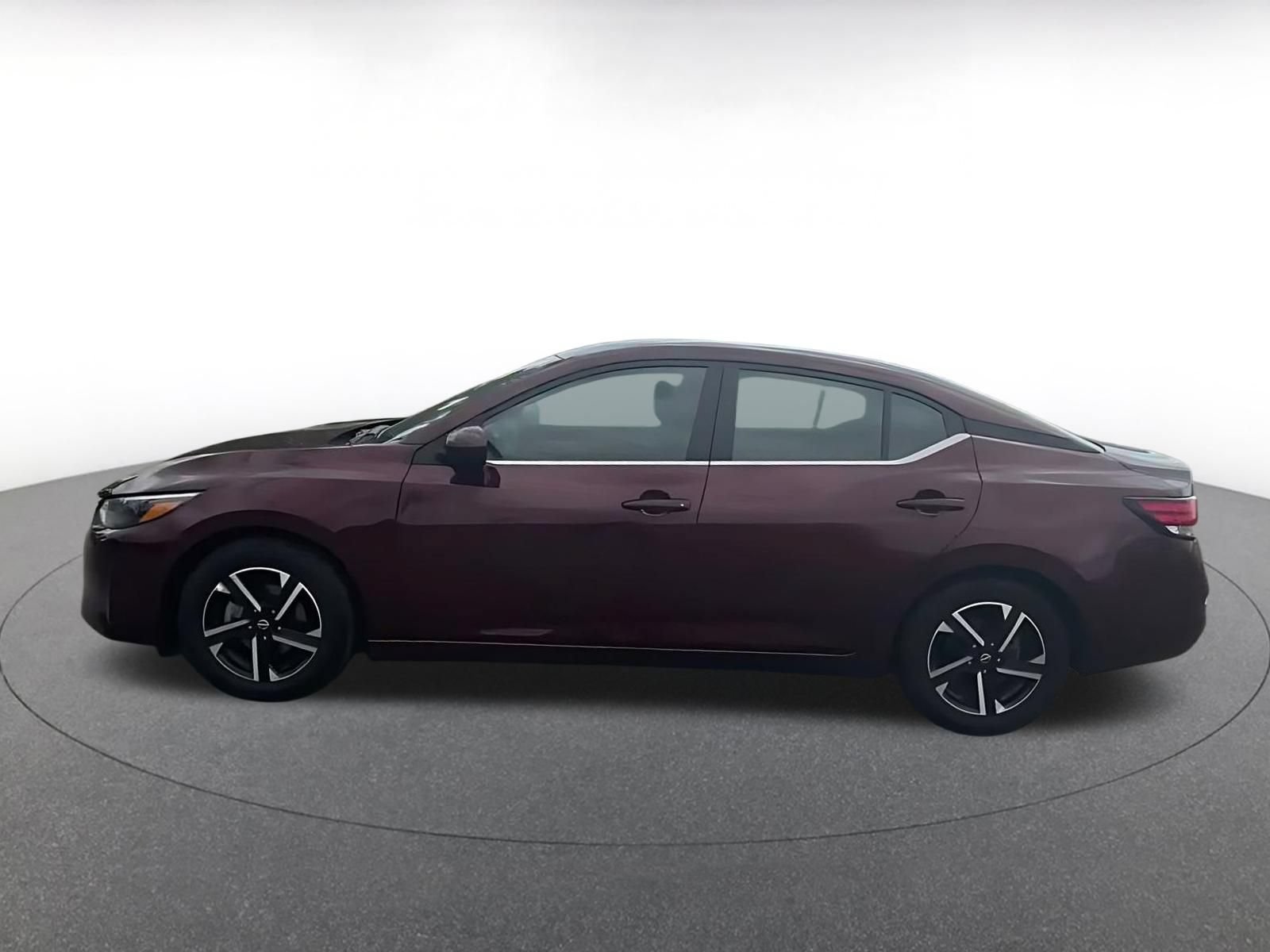 Used 2025 Nissan Sentra SV FWD image 7