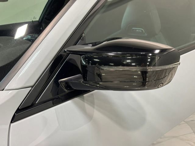 Used 2021 BMW M4 Coupe w/ Executive Package image 10