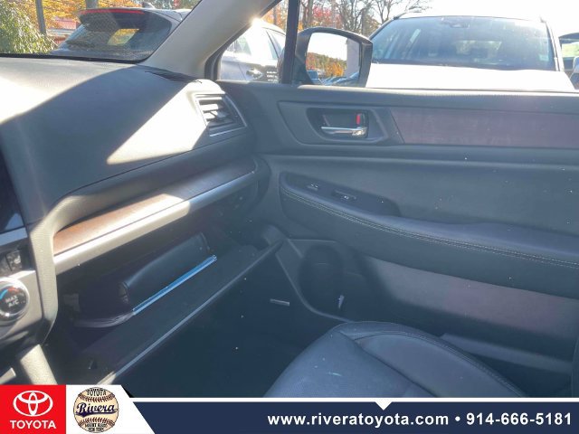 Used 2015 Subaru Outback 2.5i Limited AWD/4WD image 32
