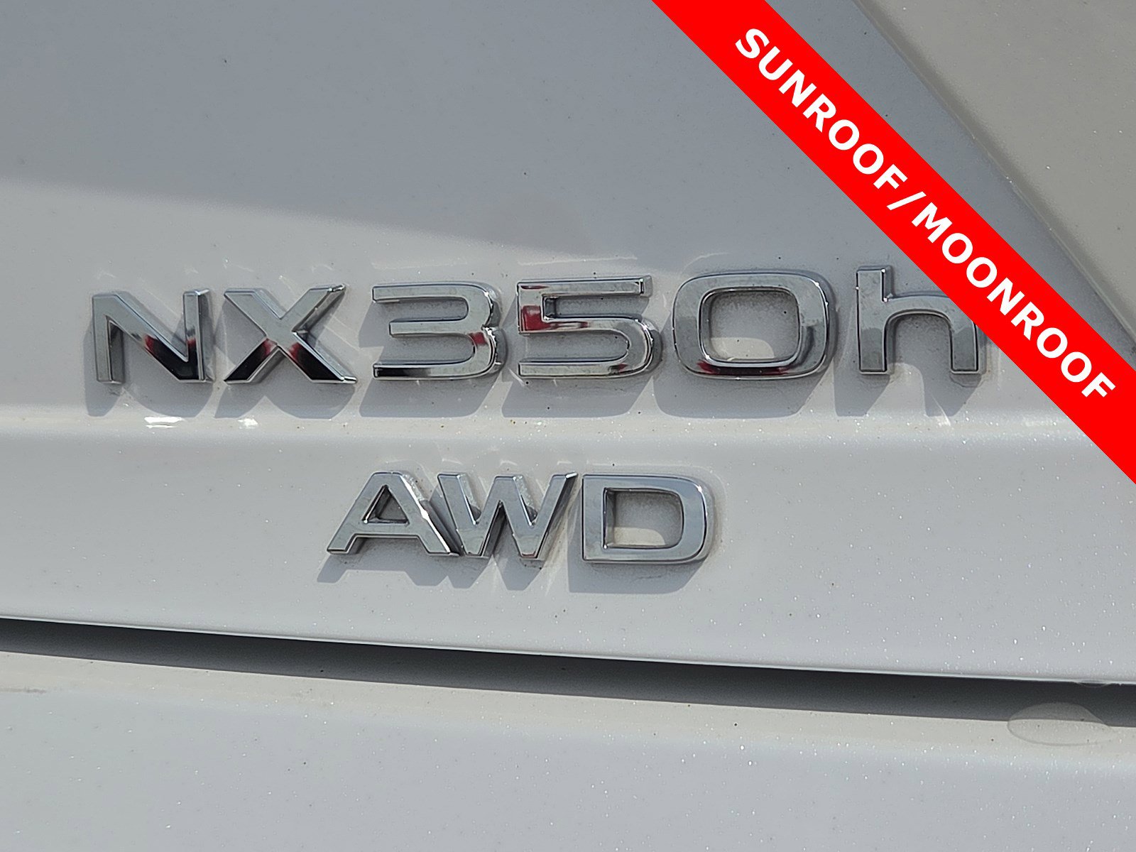 Used 2025 Lexus NX 350h AWD w/ Cold Area Package image 8