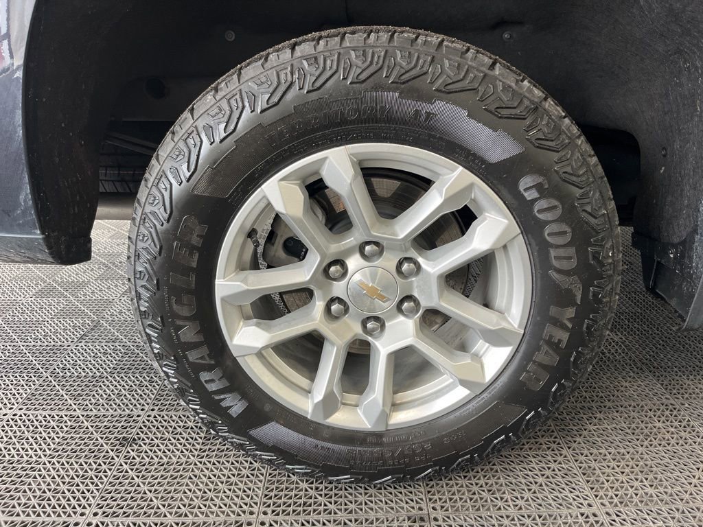 Used 2023 Chevrolet Silverado 1500 LT image 22