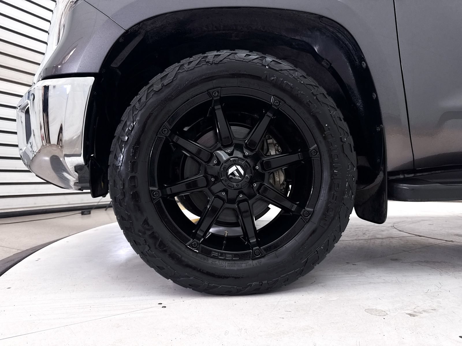 Used 2017 Toyota Tundra SR5 w/ SR5 Upgrade Package RWD image 13