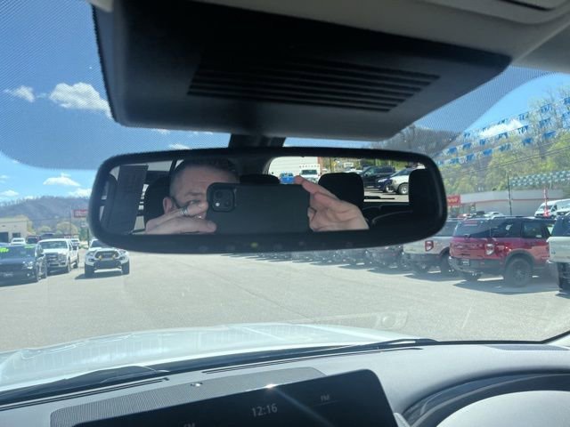 Used 2023 Nissan Armada SV w/ Cargo Package image 32