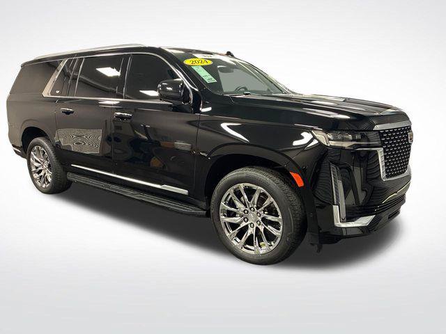 Certified 2024 Cadillac Escalade ESV Premium Luxury w/ Performance Package AWD/4WD image 39
