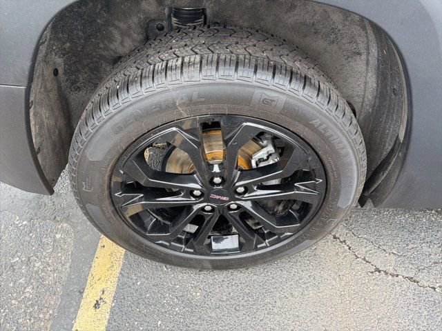 Certified 2022 GMC Terrain SLT w/ Elevation Edition image 8