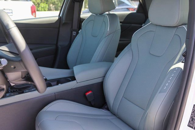 New 2026 Hyundai Elantra Limited image 10