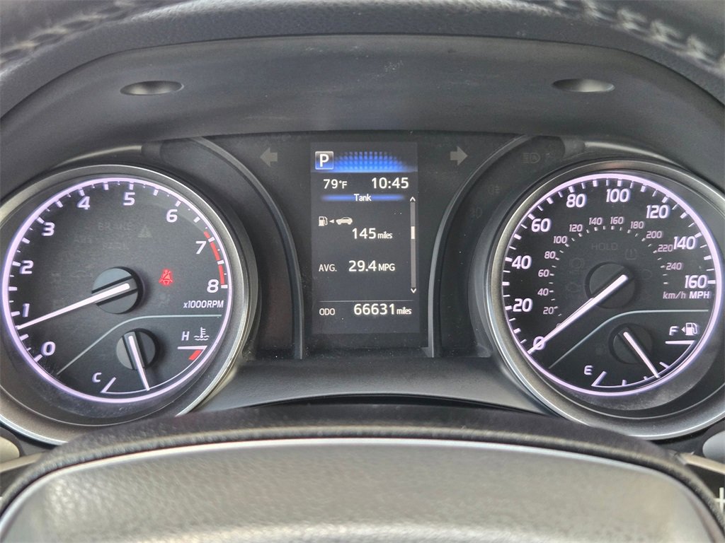 Used 2021 Toyota Camry SE image 21