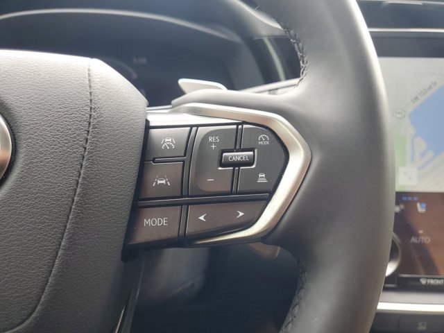 Used 2024 Lexus RZ 300e Premium image 30