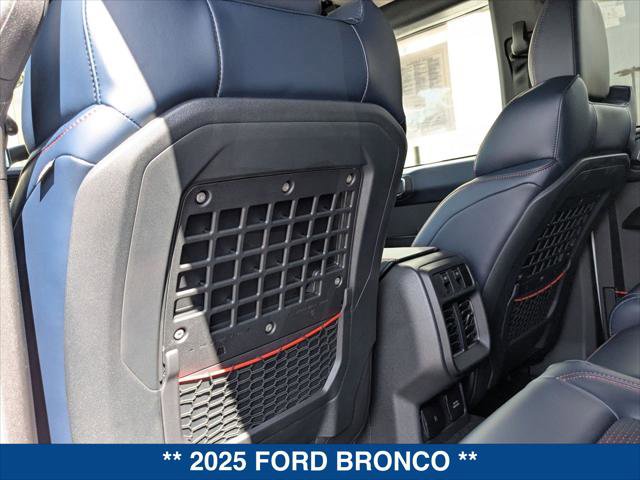 Certified 2025 Ford Bronco Raptor w/ Interior Carbon Fiber Pack image 22