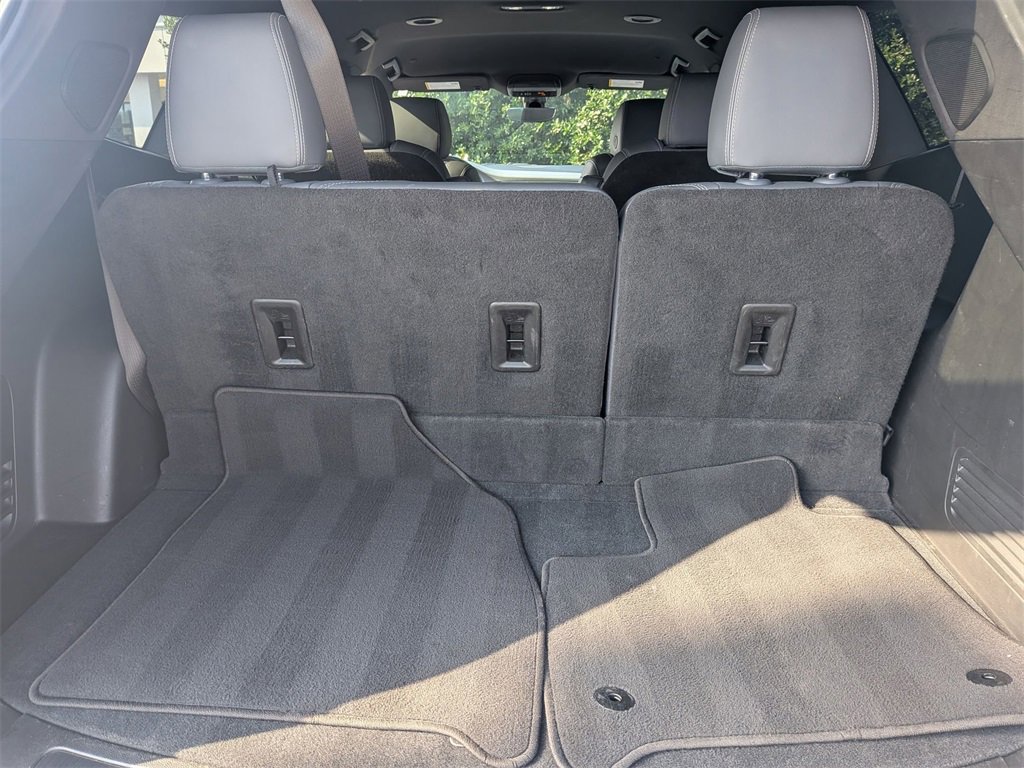 Used 2024 Buick Enclave Premium image 29