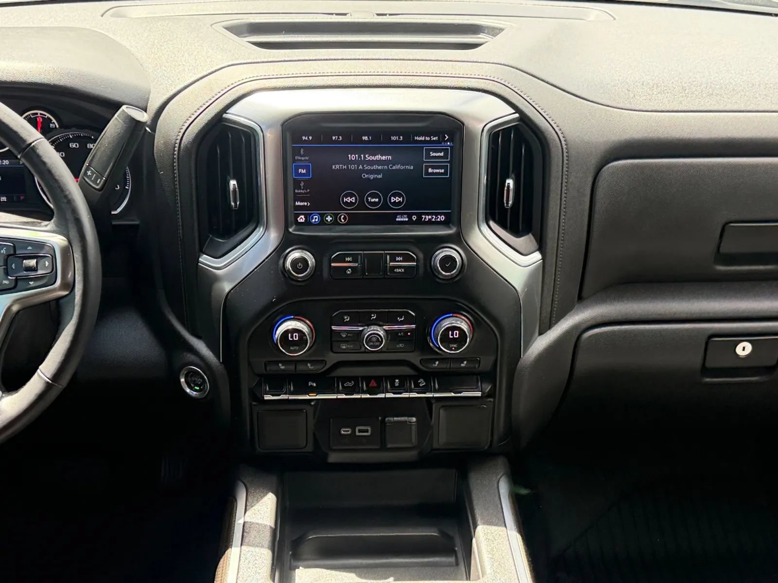Used 2022 Chevrolet Silverado 1500 LT Trail Boss w/ Safety Package AWD/4WD image 15