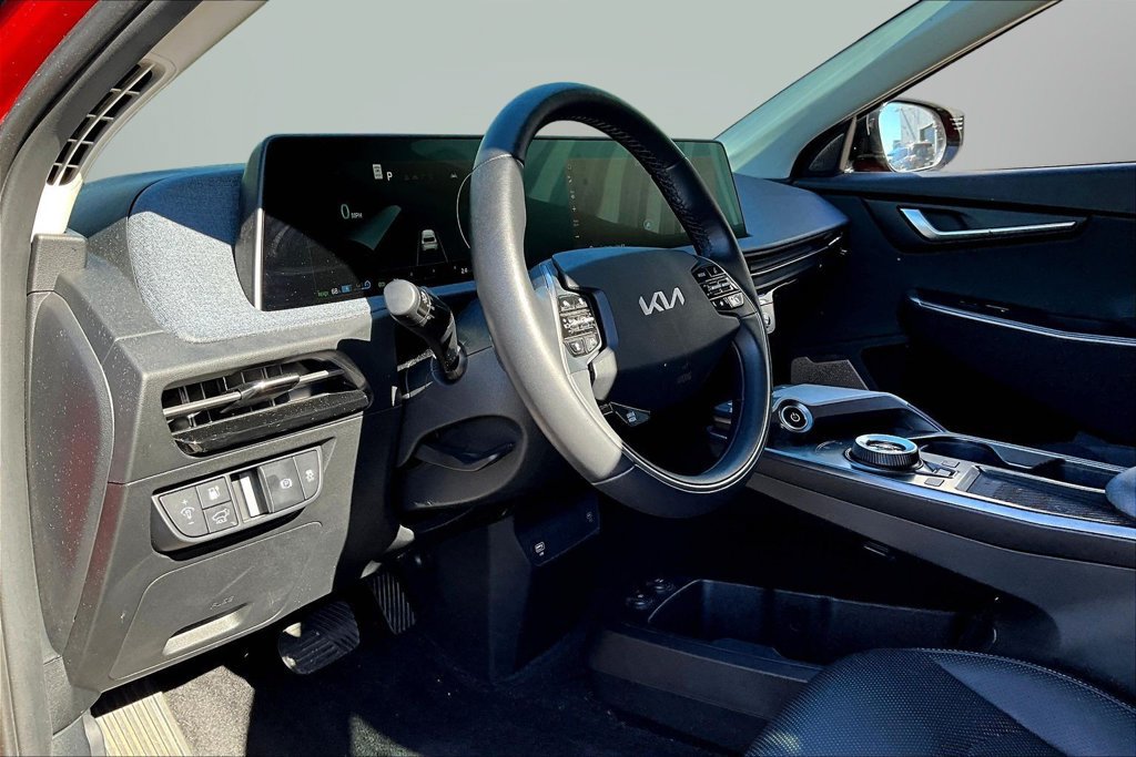 Used 2023 Kia EV6 Wind w/ Wind Technology Package AWD/4WD image 15