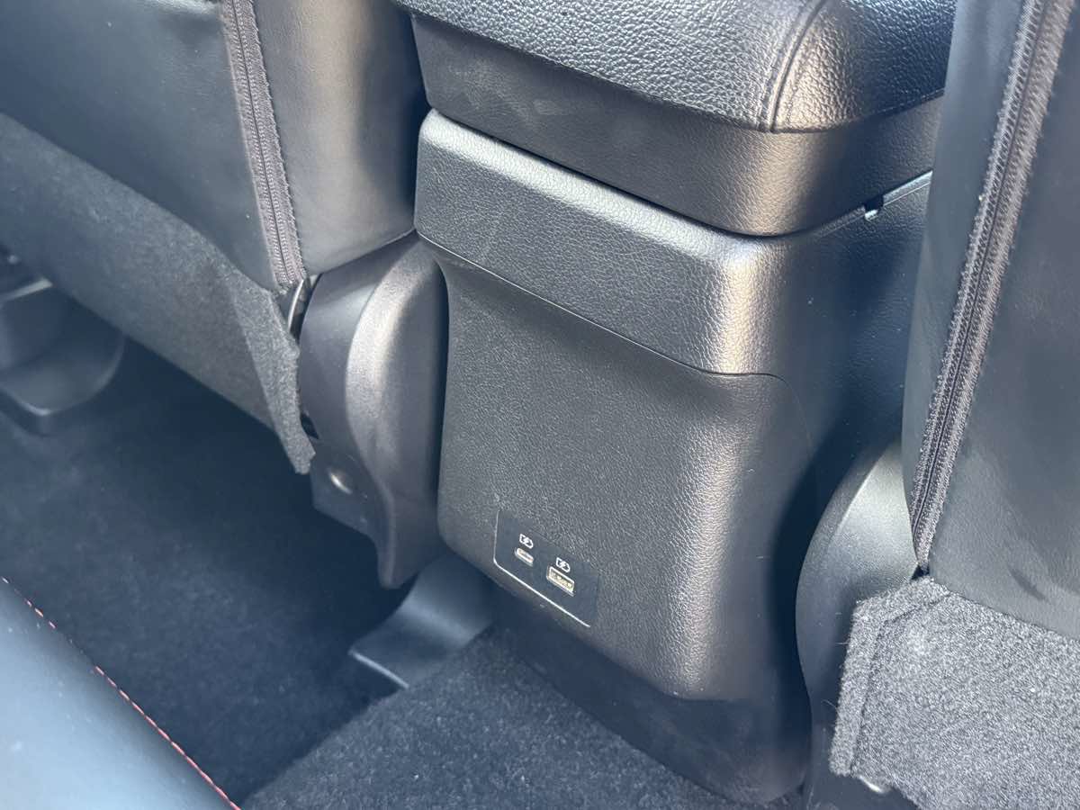 Used 2024 Mitsubishi Outlander Sport AWD image 19