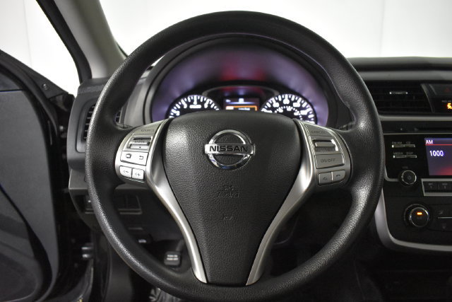 Used 2018 Nissan Altima 2.5 S FWD image 13