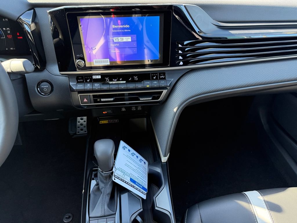 New 2026 Toyota Camry SE image 11