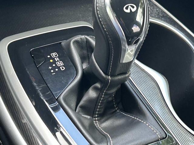 Used 2020 INFINITI QX60 Luxe w/ Essential Package FWD image 37