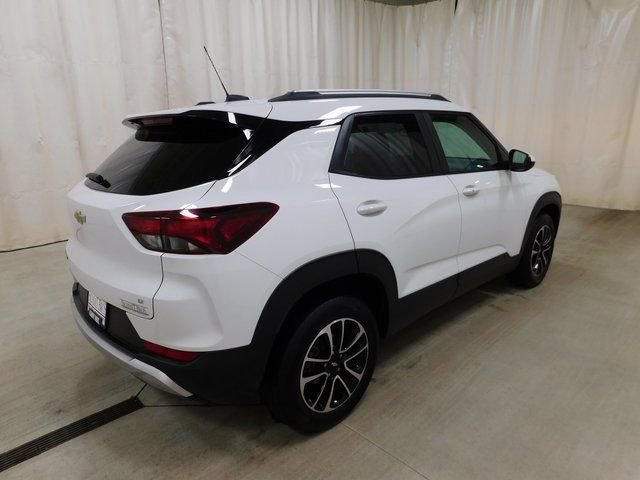 Used 2025 Chevrolet TrailBlazer LT image 17