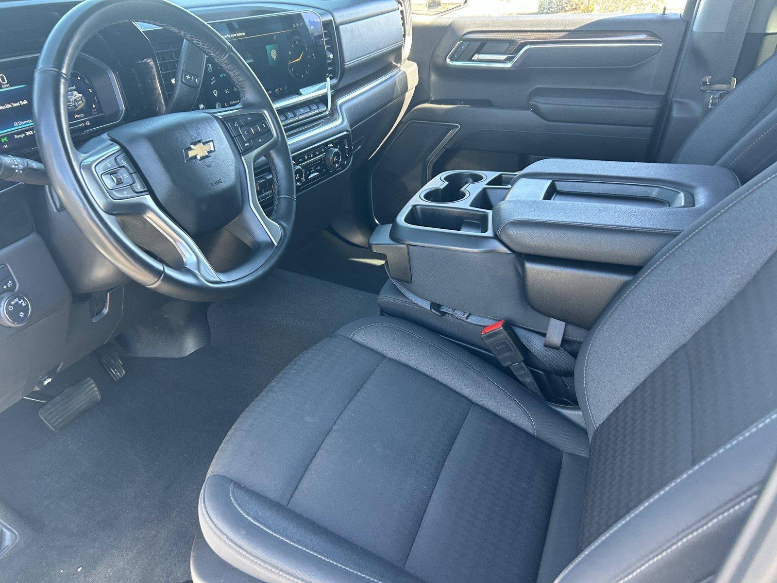 Certified 2025 Chevrolet Silverado 1500 LT RWD image 24