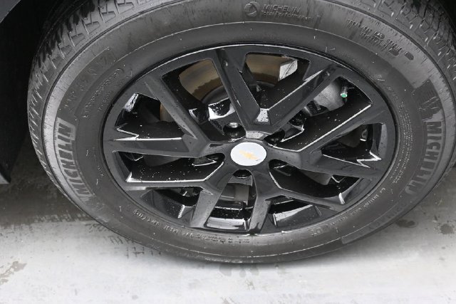 Used 2024 Chevrolet Equinox LT w/ LPO, Cargo Package FWD image 35