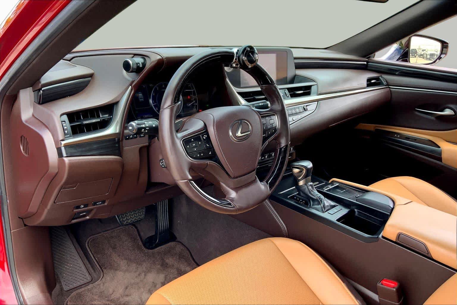 Used 2019 Lexus ES 350 w/ Premium Package FWD image 17