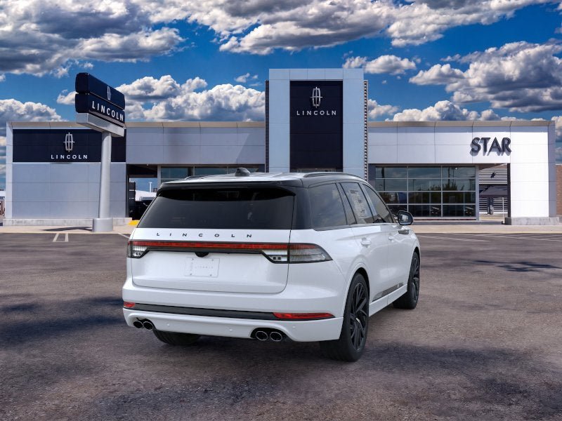 New 2025 Lincoln Aviator Black Label w/ Black Label Special Edition AWD/4WD image 8
