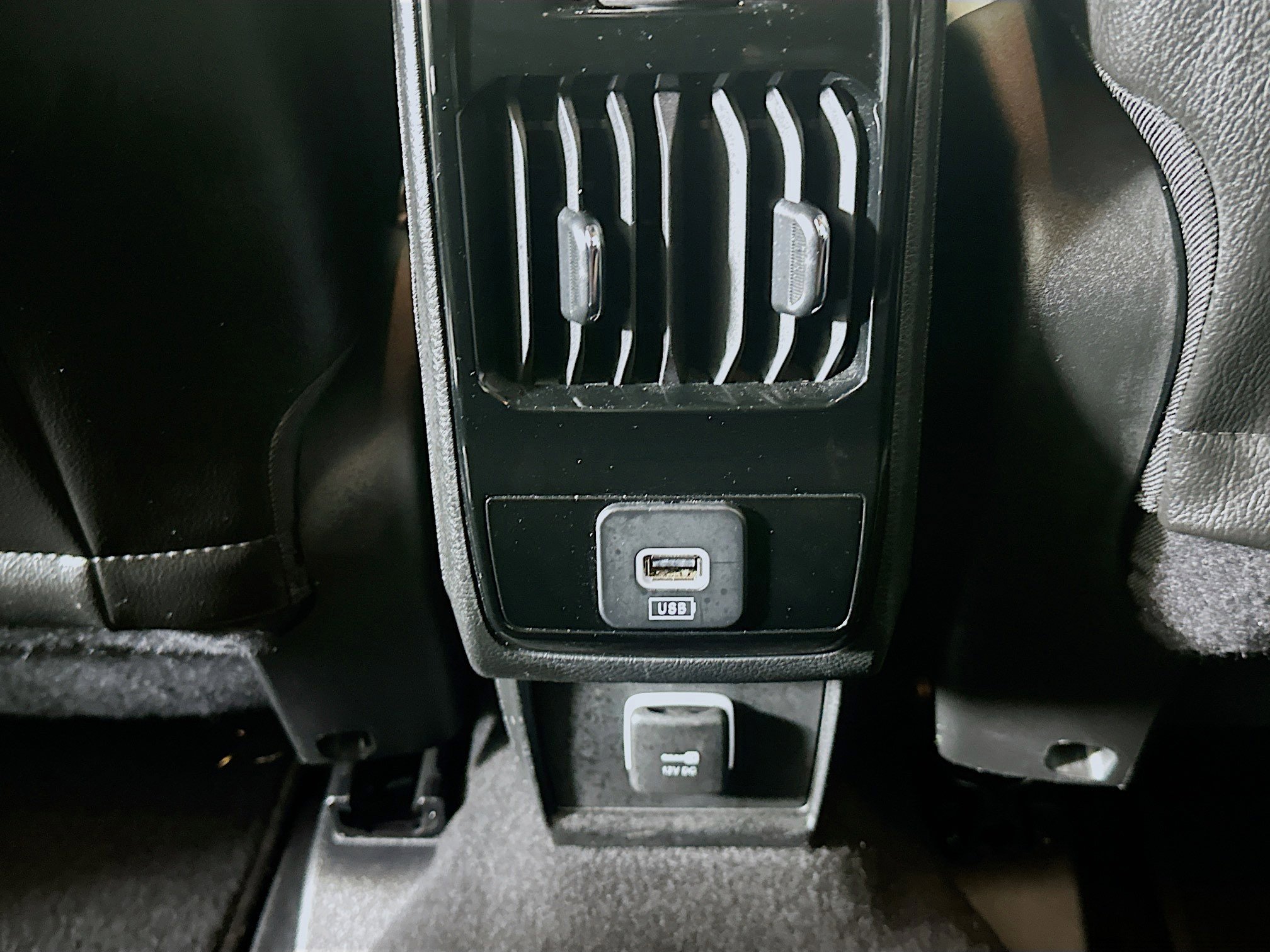 Used 2022 Jeep Compass Latitude image 27