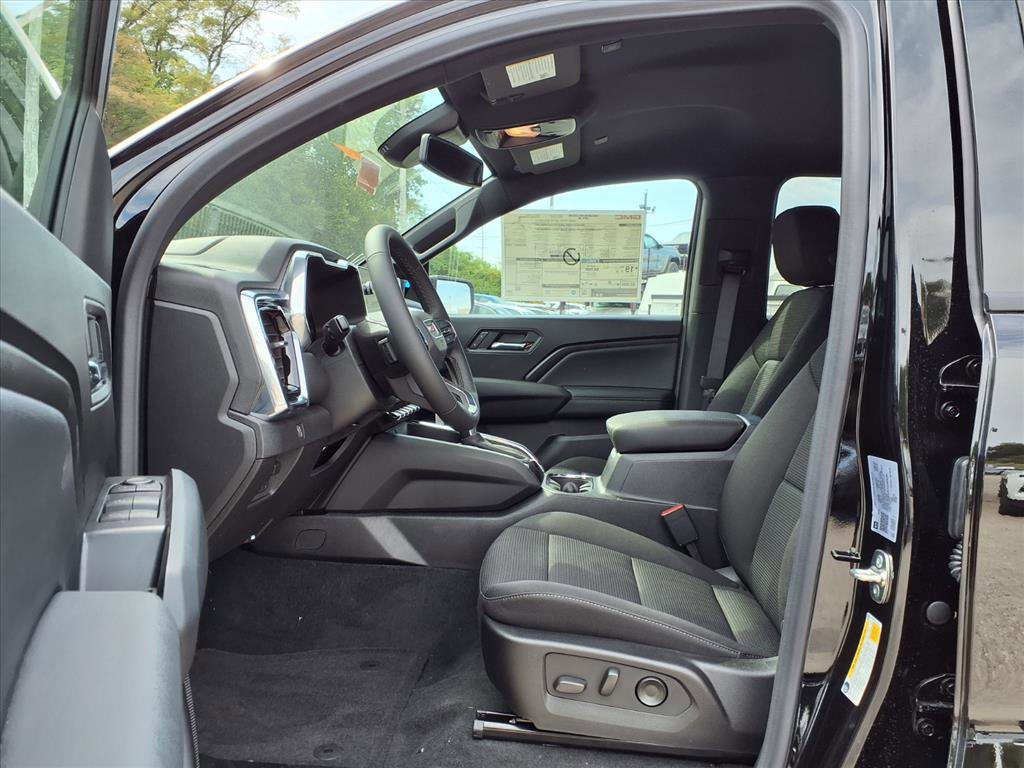 New 2026 GMC Canyon Elevation w/ Convenience Package image 14